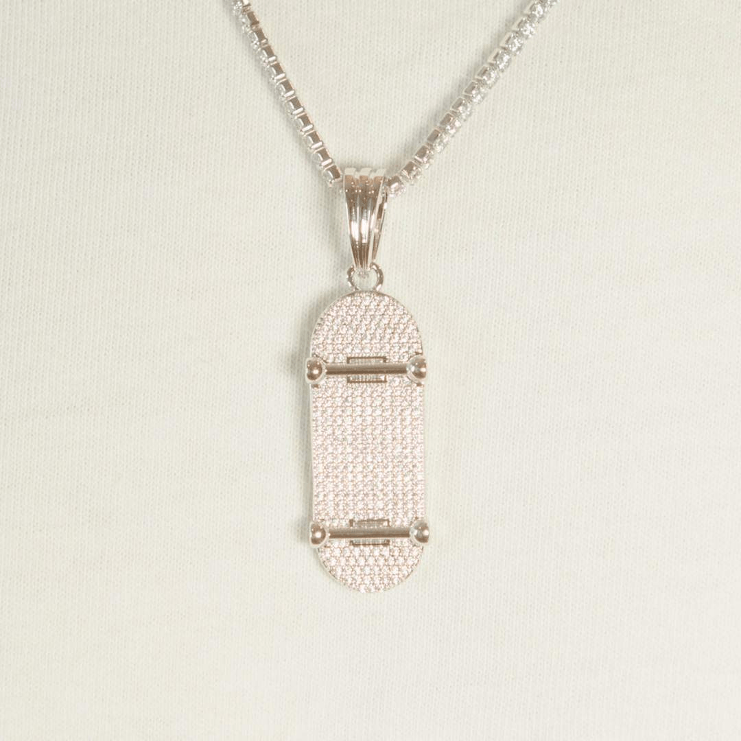 Iced Deck Pendant - White Gold - Cernucci